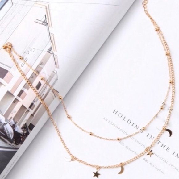 ✨HP✨NEW Dainty Gold Moon and Star Double Choker - Picture 2 of 7